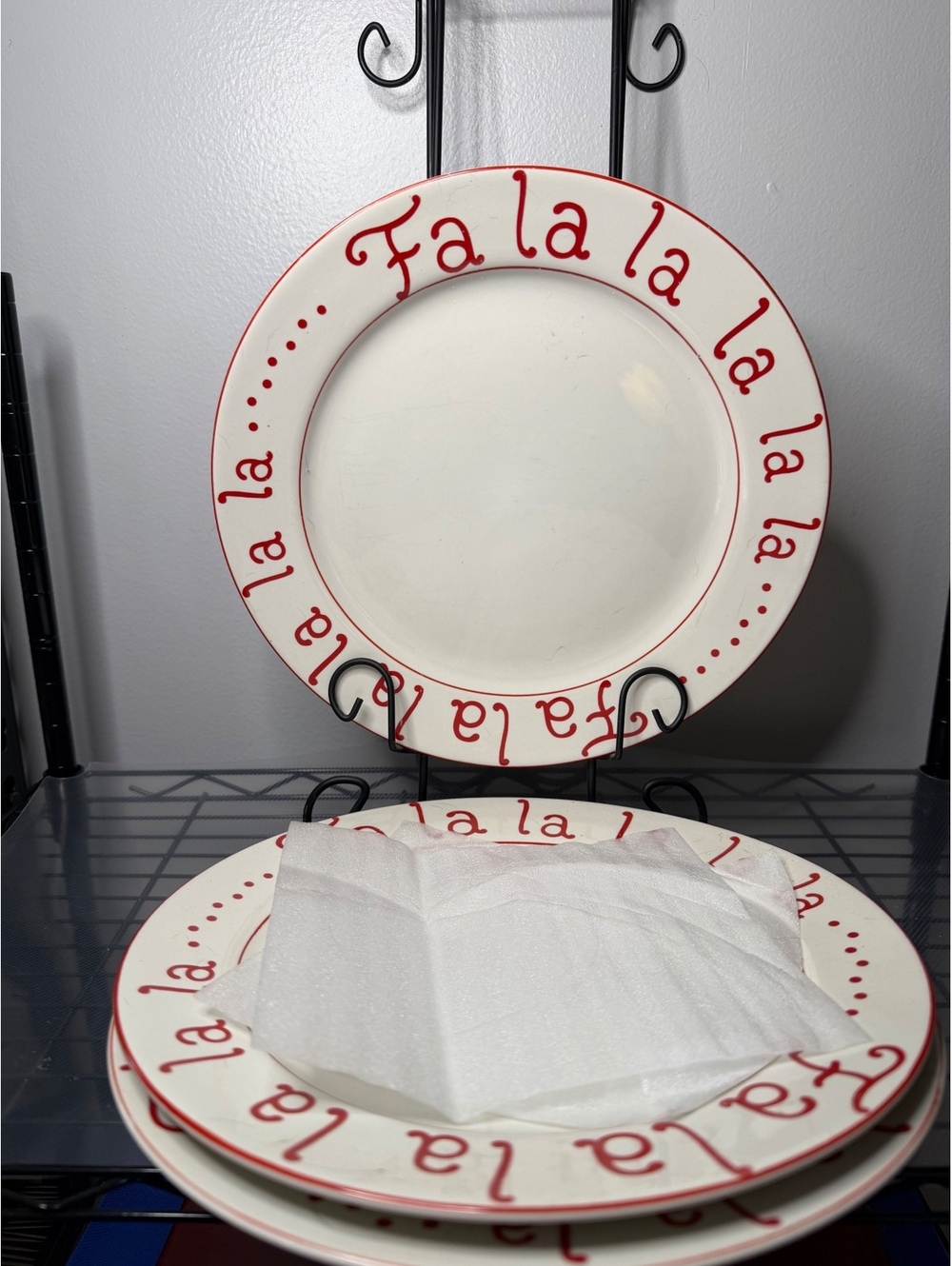 Domestications 'Fa la la la la' Holiday Dinner Plates Set